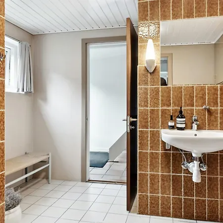 Σπίτι διακοπών Renovated Estate With Private Roslev