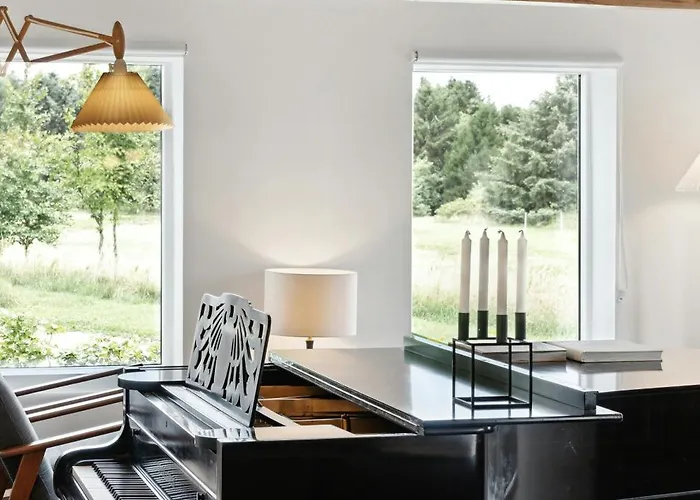 Renovated Estate With Private Semesterbostad *