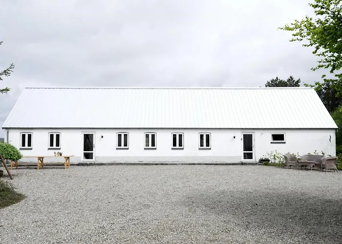 Renovated Estate With Private Roslev